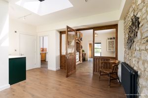 Photo 19- click for photo gallery